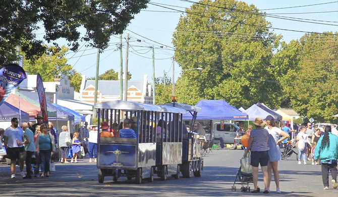 See more info about Allora Bush Christmas & Markets in Allora