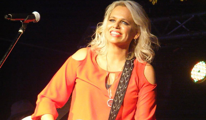 See more info about Beccy Cole in Concert with Libby Donovan in Warwick