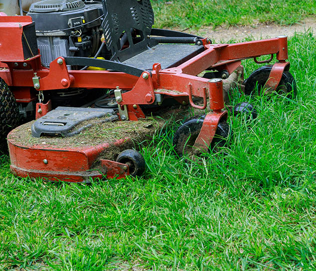 gabriel-mowing-and-maintenance-header-gallery-6
